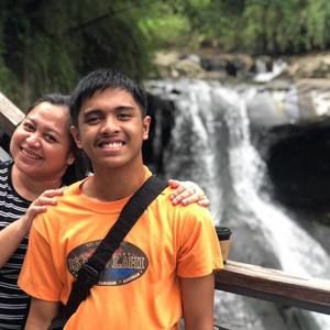 Meet your Posher, Rita